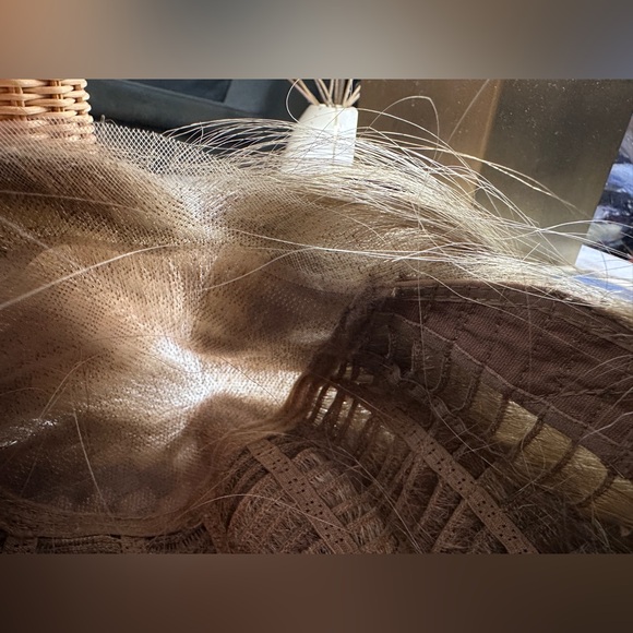 Estetica Sutton Synthetic Lacefront Wig R14/26 Dark Blonde with Golden Highlight - Picture 11 of 14